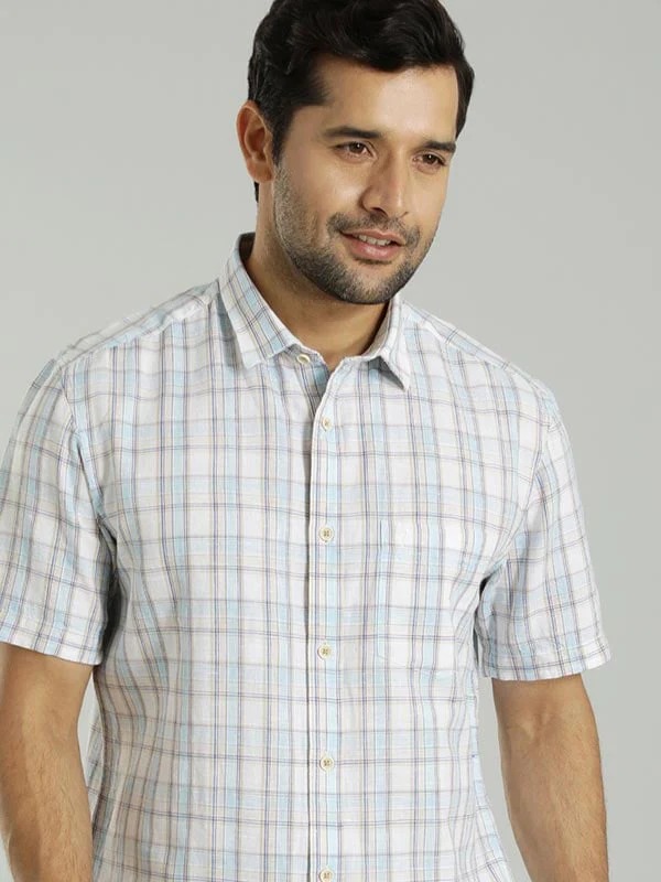 Indian Terrain Men's Regular Fit Half Sleeve Checkered Off White Shirt